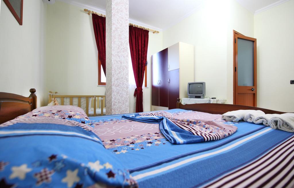My Home Guest House Durres Exterior photo