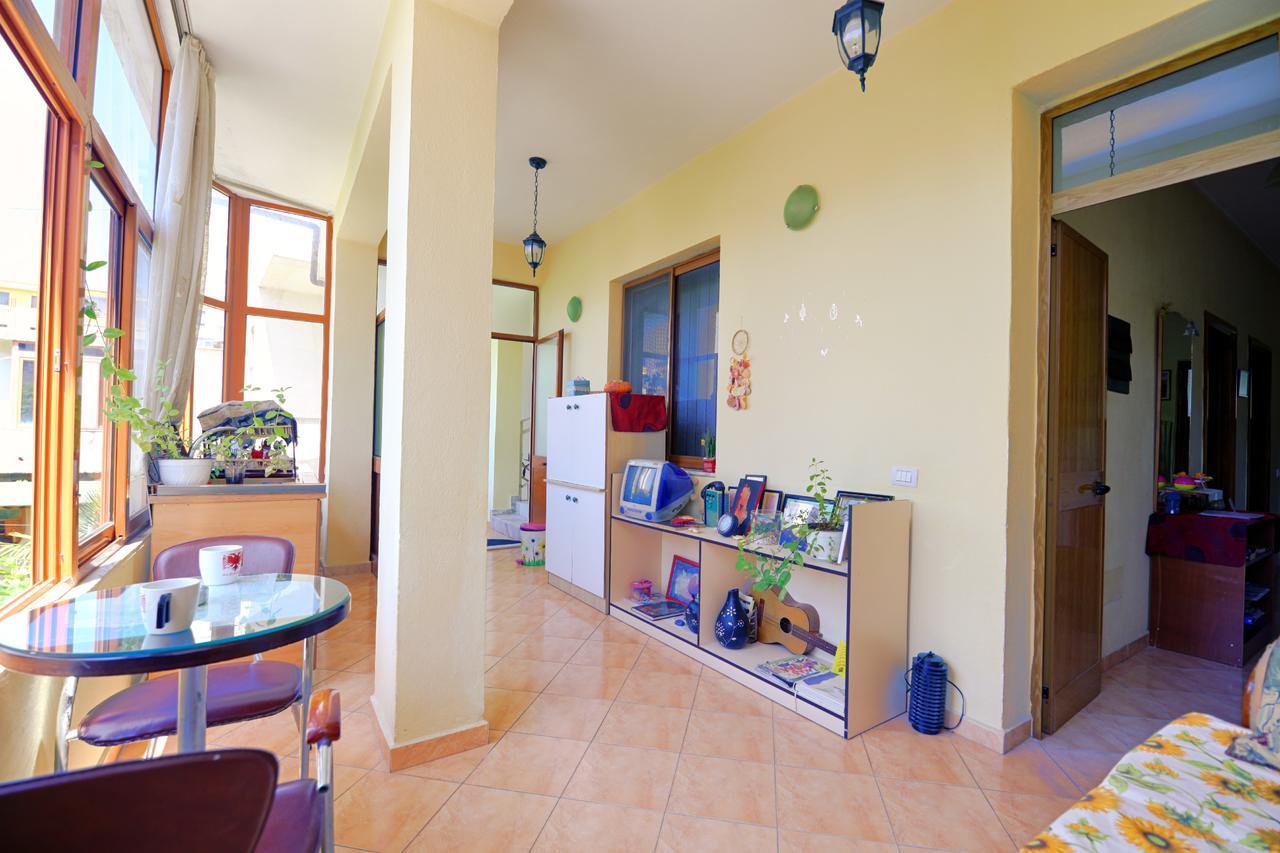 My Home Guest House Durres Exterior photo